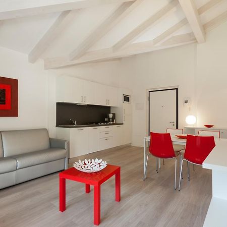Casa Carla Aparthotel Torbole Sul Garda Exterior foto