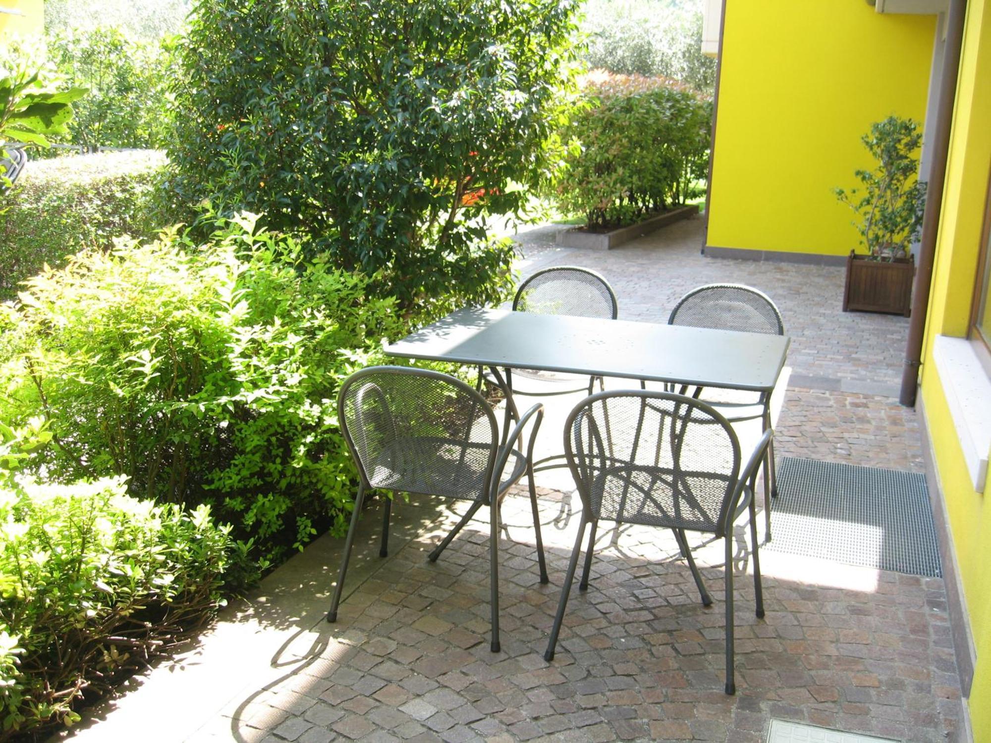 Casa Carla Aparthotel Torbole Sul Garda Exterior foto