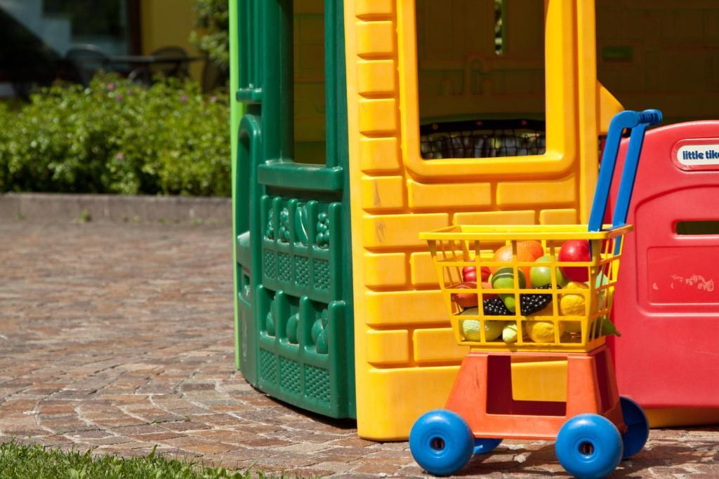 Casa Carla Aparthotel Torbole Sul Garda Exterior foto