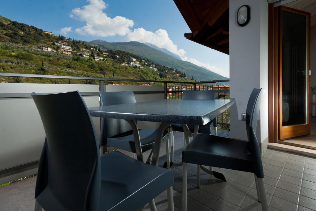Casa Carla Aparthotel Torbole Sul Garda Exterior foto