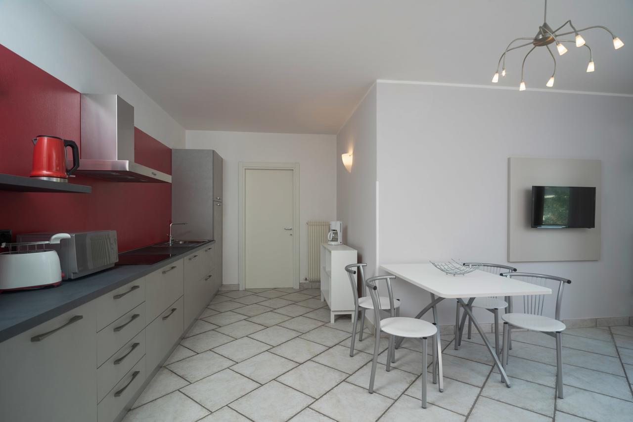 Casa Carla Aparthotel Torbole Sul Garda Exterior foto